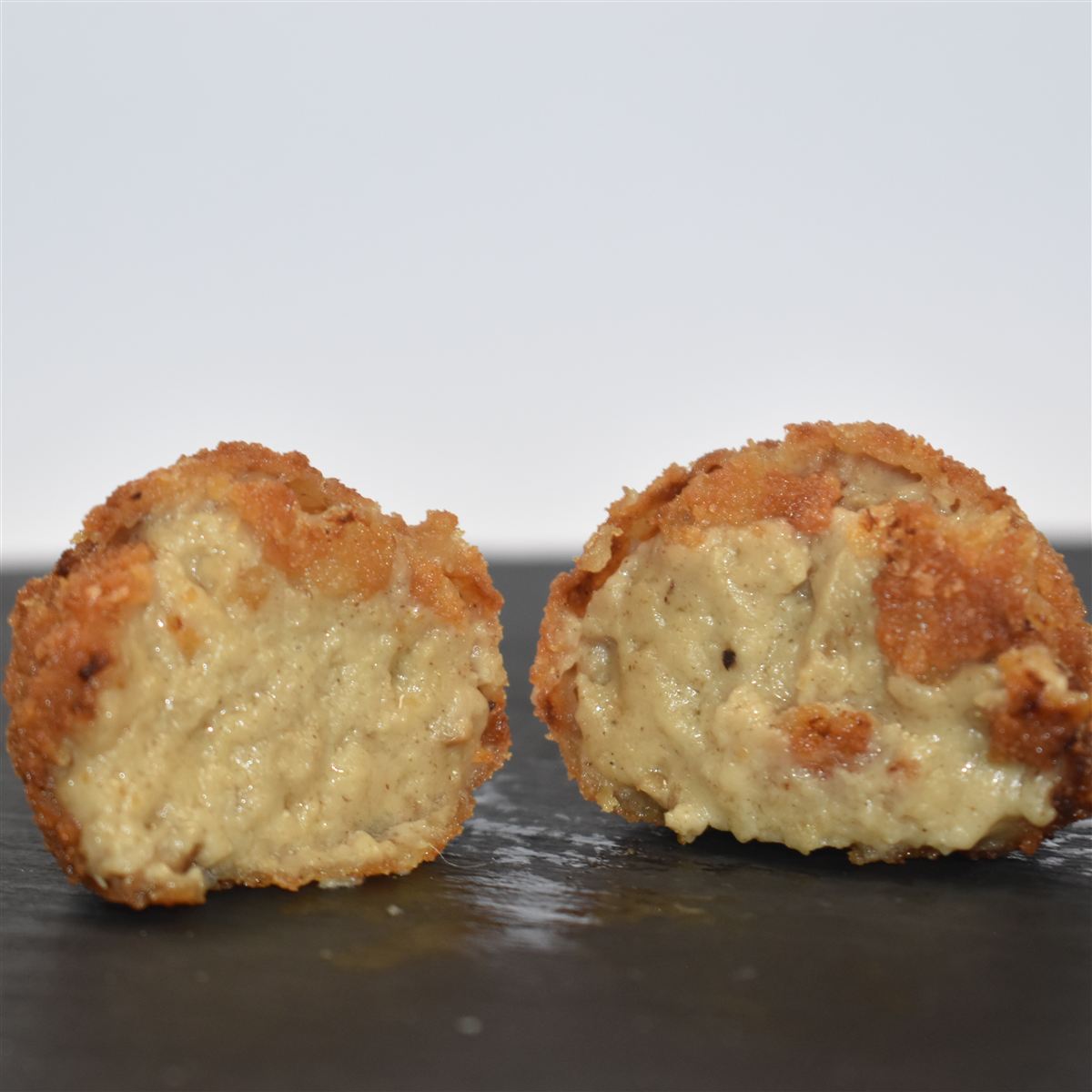 Croqueta especial de boletus y parmesano, Saboret Alcora
